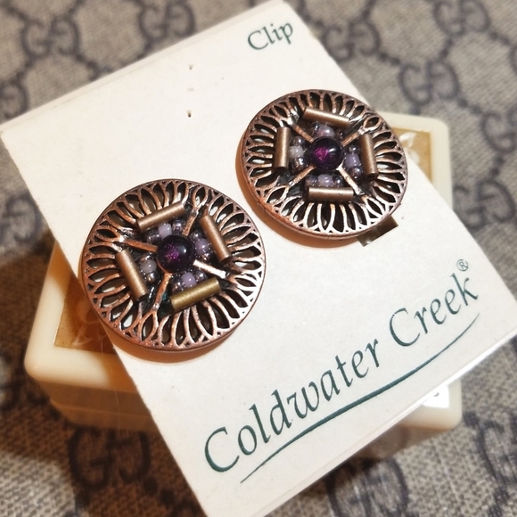 Coldwater Creek Vintage Old Stock on Card Clip Earrings - Picture 5 of 5